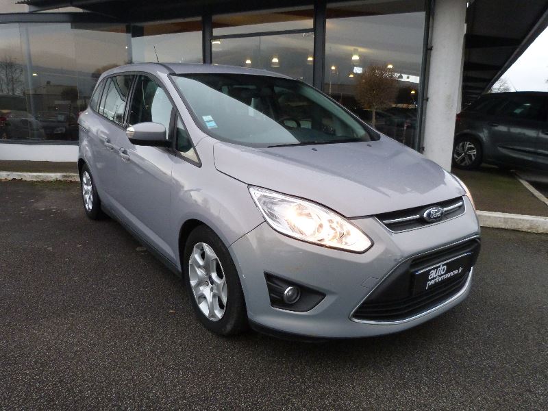 Voiture Occasion Ford Grand CMax 2.0 TDCI 115CH FAP